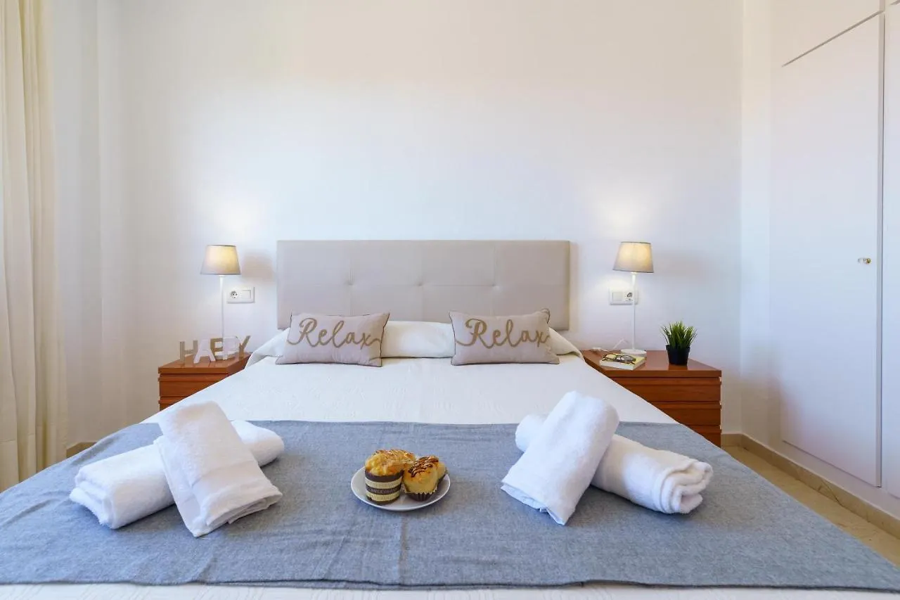 La Paloma With Pool - Happy Rentals Fuengirola